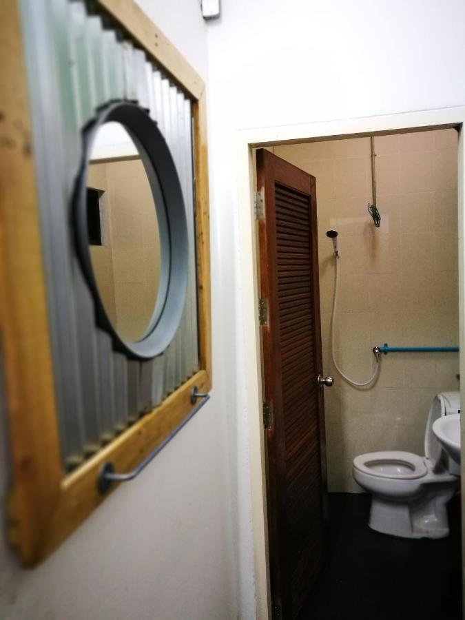 Pak Chong More Hostel Ngoại thất bức ảnh