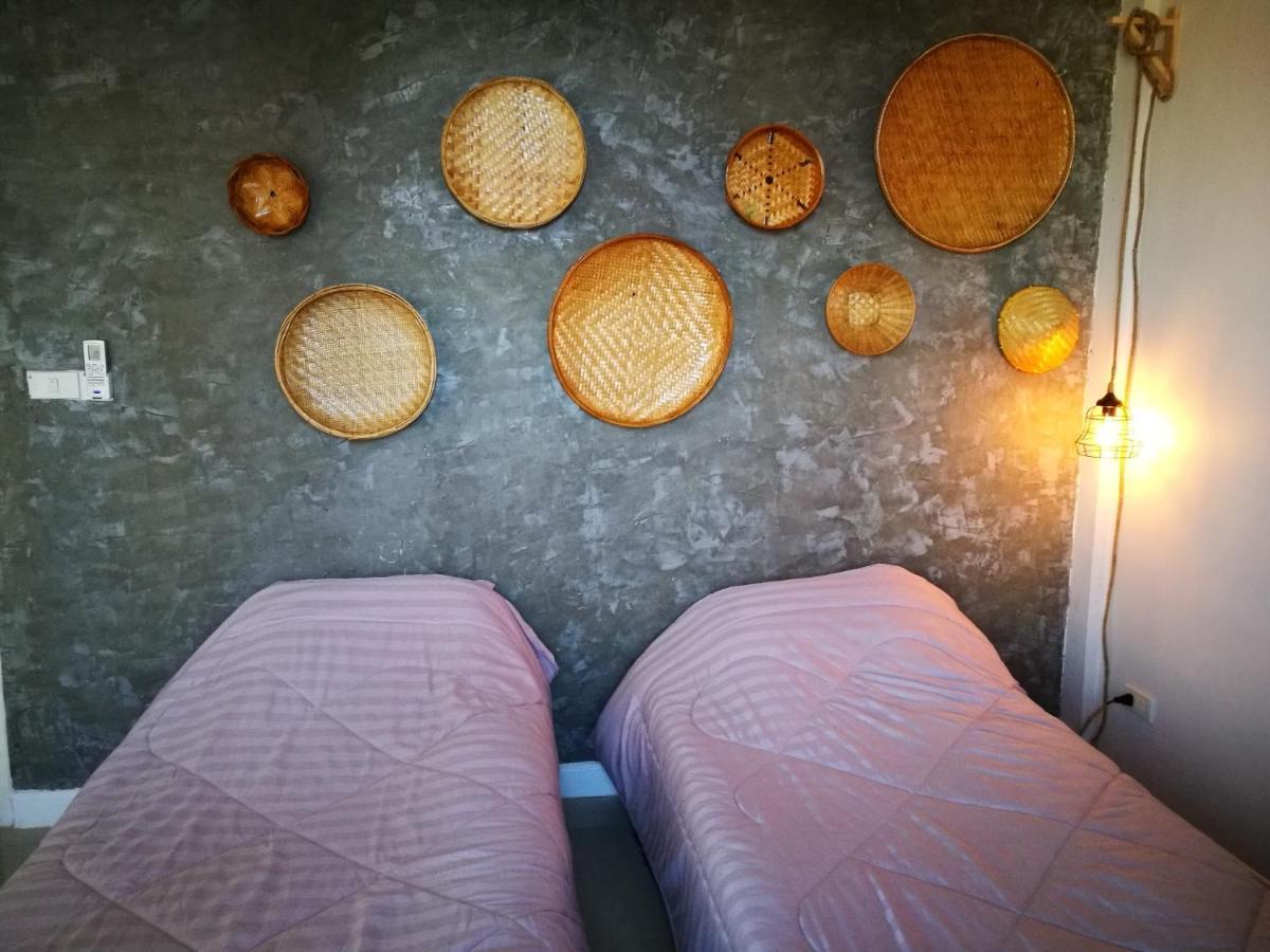 Pak Chong More Hostel Ngoại thất bức ảnh
